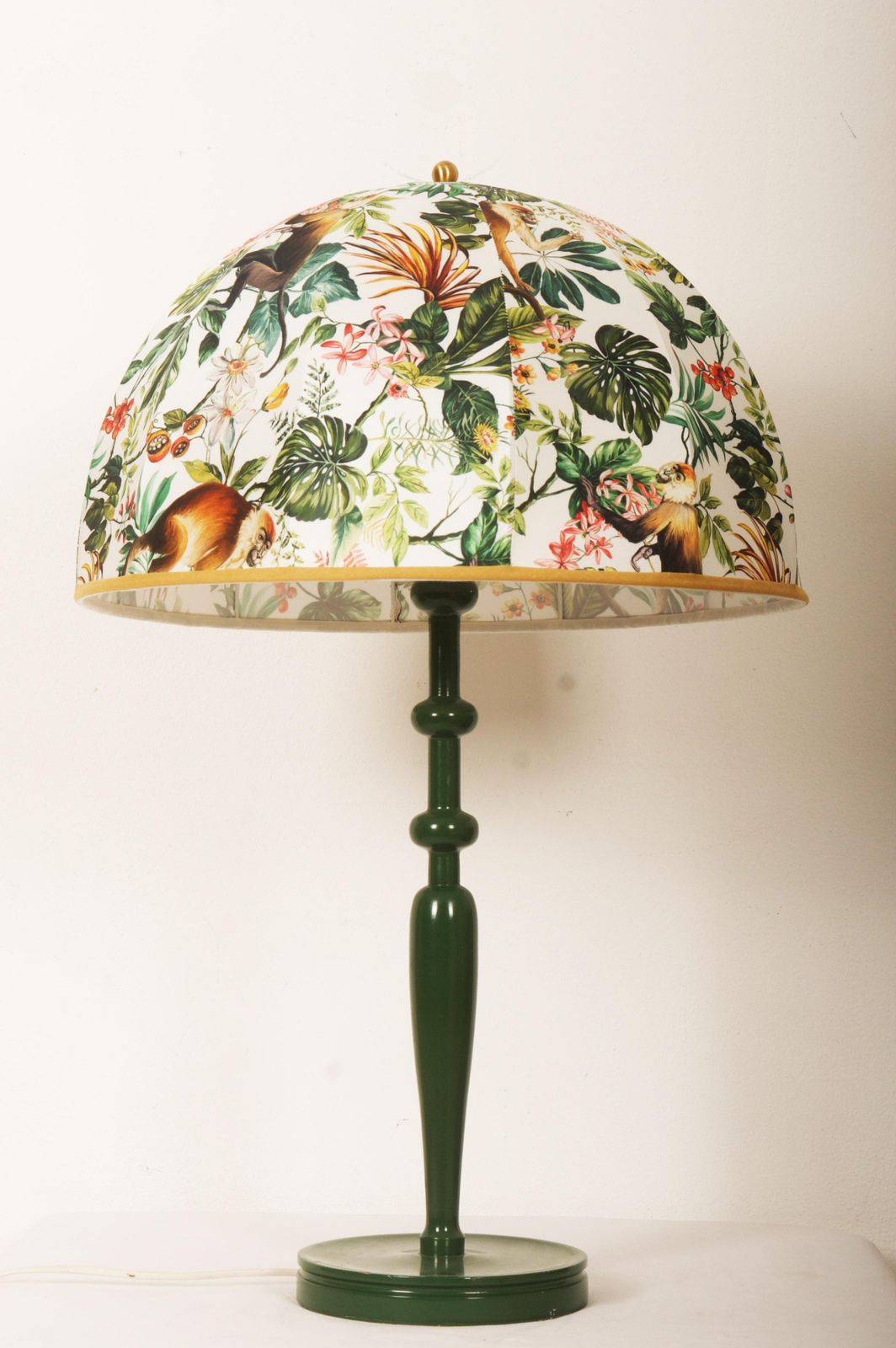 Green Table Lamp 2563 By Josef Frank photo furniture