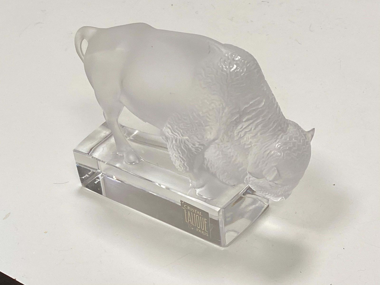 photo furniture Glass Sculpture Paperweight "Bison" By Lalique
