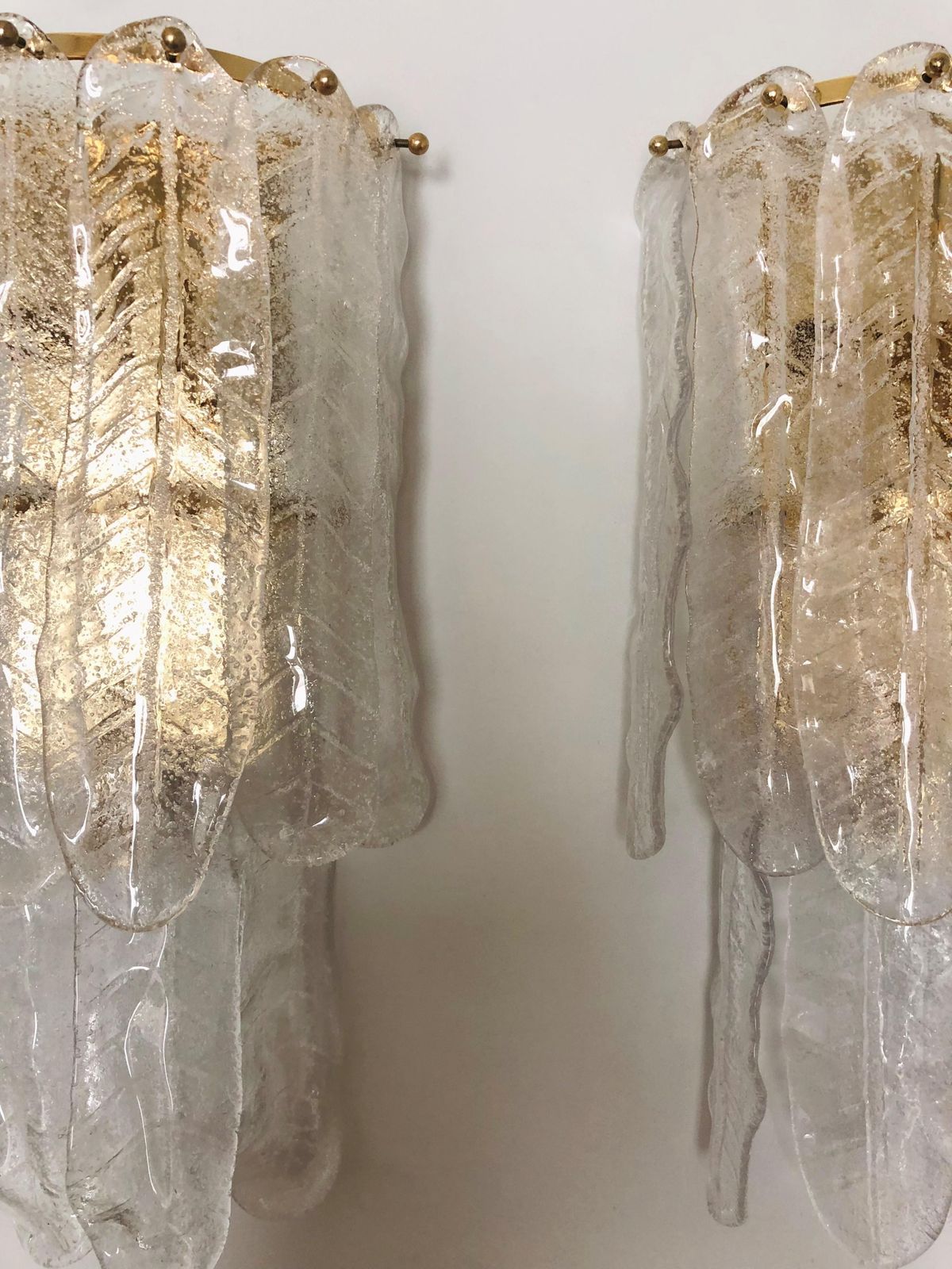 Italian Midcentury Large Pair Of Leaf Murano Wall Sconces By Mazzega, 1970s photo Lighting