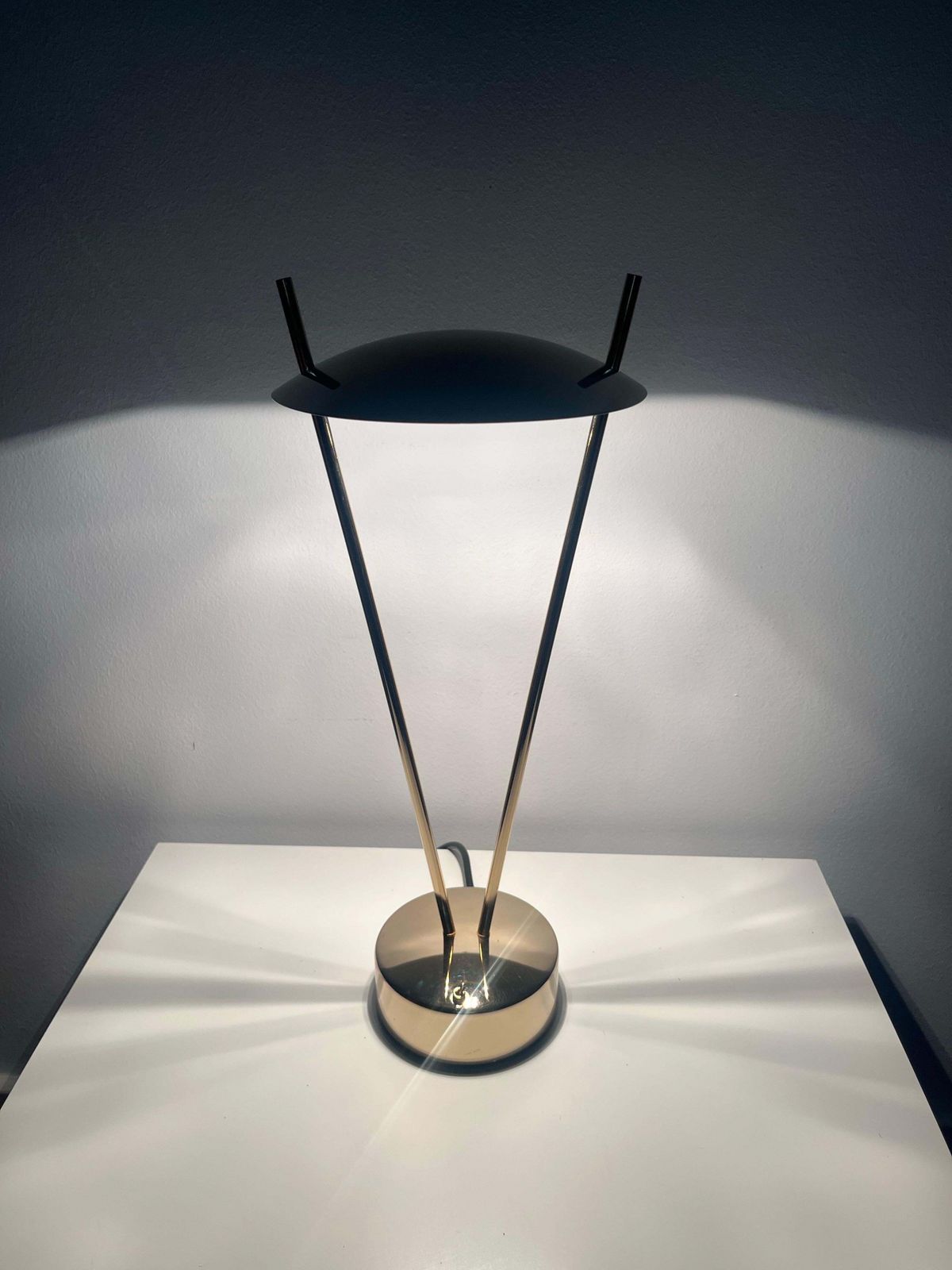 Postmodern Pair Of Gold Table Lamps By Leonardo Marelli For Estiluz, 1980s photo Lighting