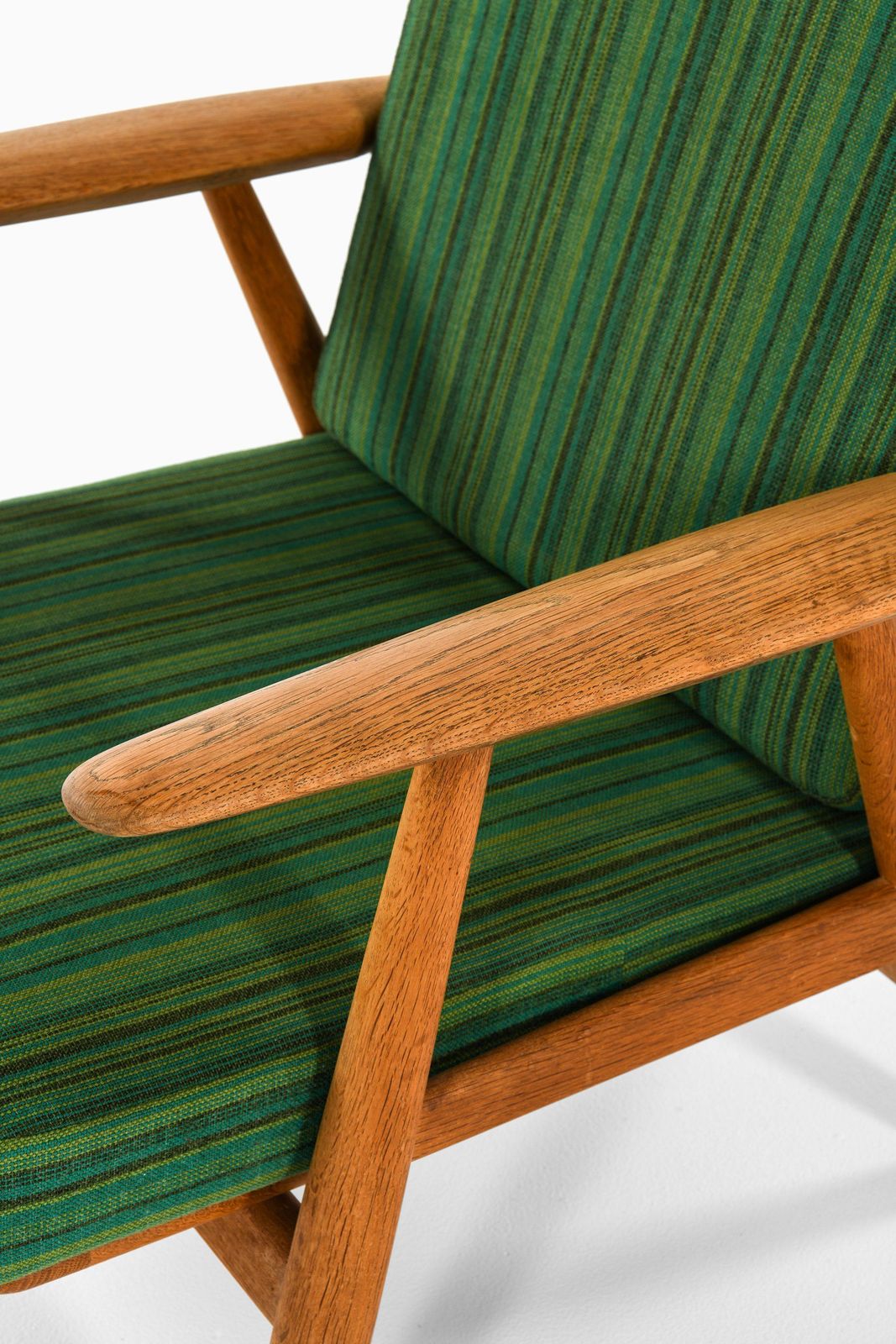 Easy Chairs In Oak With Original Fabric By Hans Wegner, 1950's photo vinterior