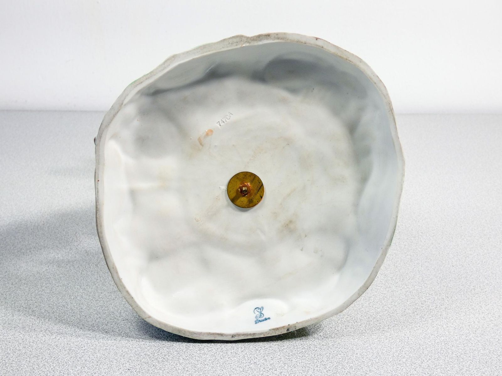 photo vinterior Dresden Porcelain Sculpture Molded And Painted By Hand. Early 20th Cent.