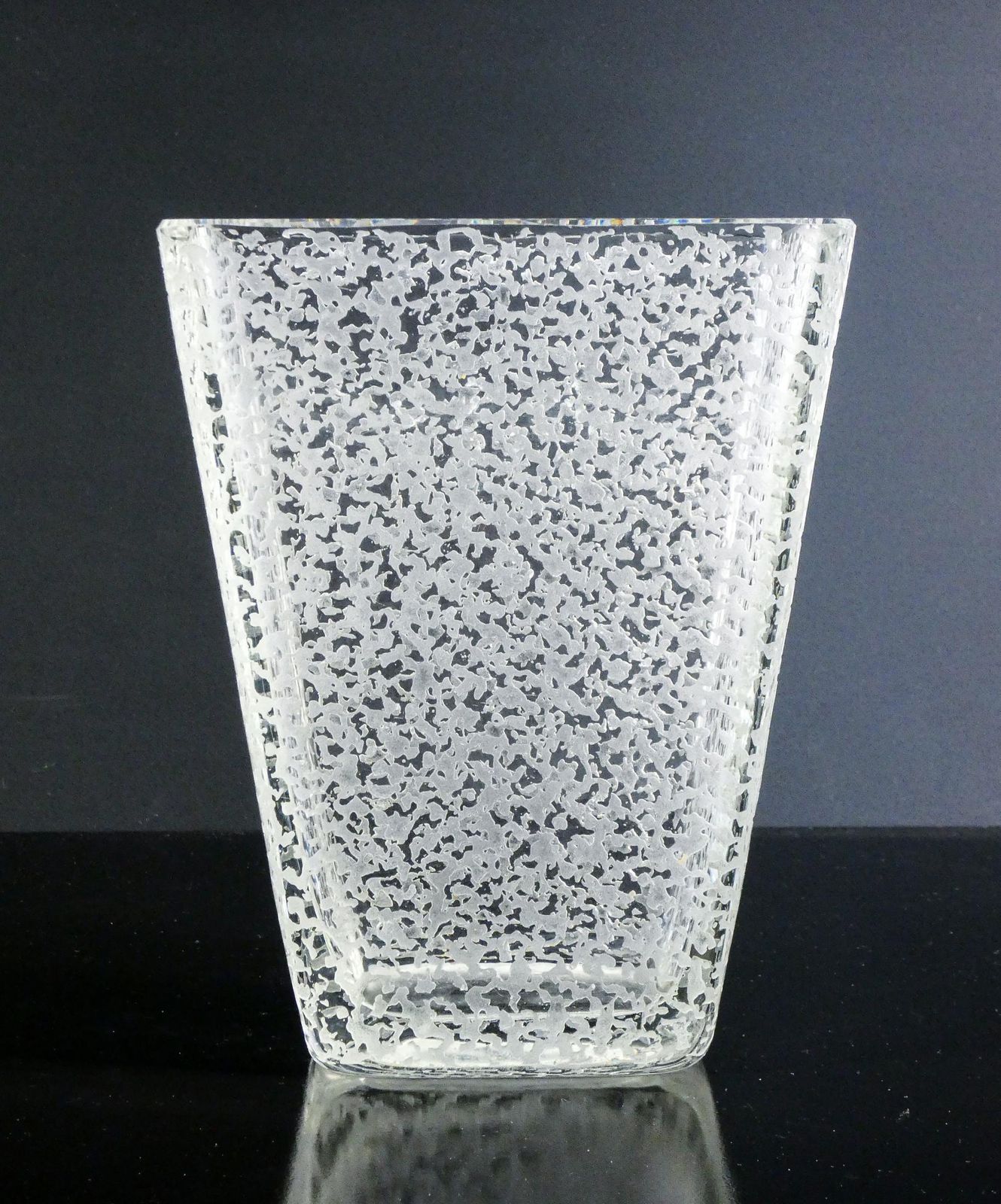 Etched Glass Vase Design Conterie & Cristallerie Murano. Anni 60 photo vintage