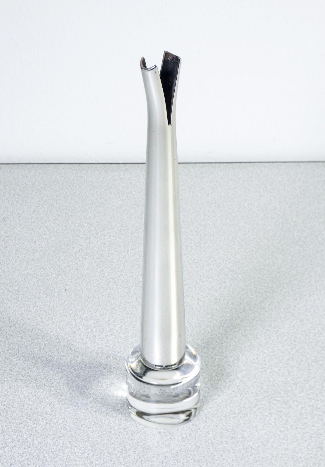 Moritz Vase, Design Lino Sabattini In Silvered Metal And Glass. Italy, 90s photo furniture