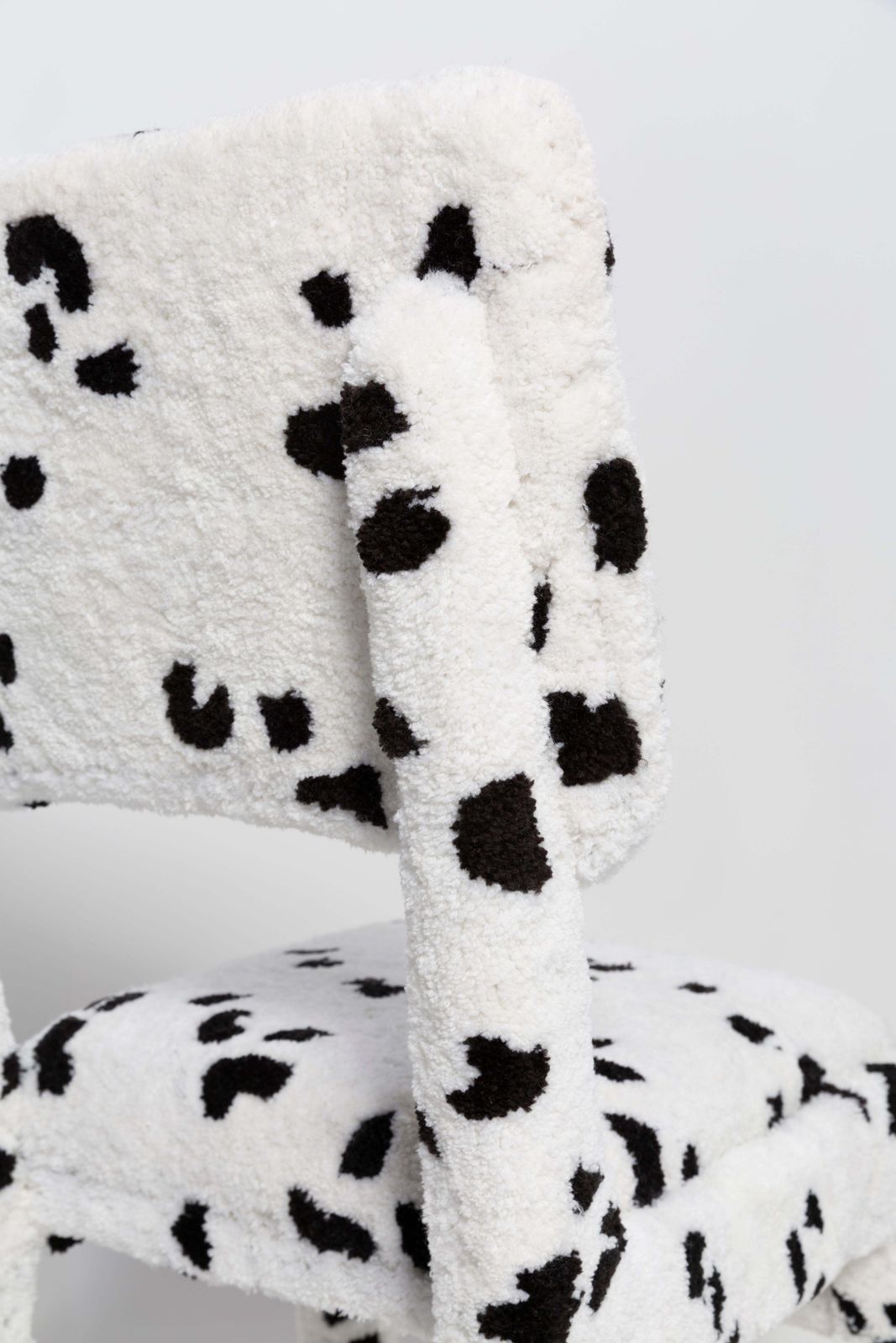 Six Mid Century Hand Tufting Dalmatian Chairs, Rajmund Halas, Poland, 1960s photo vinterior