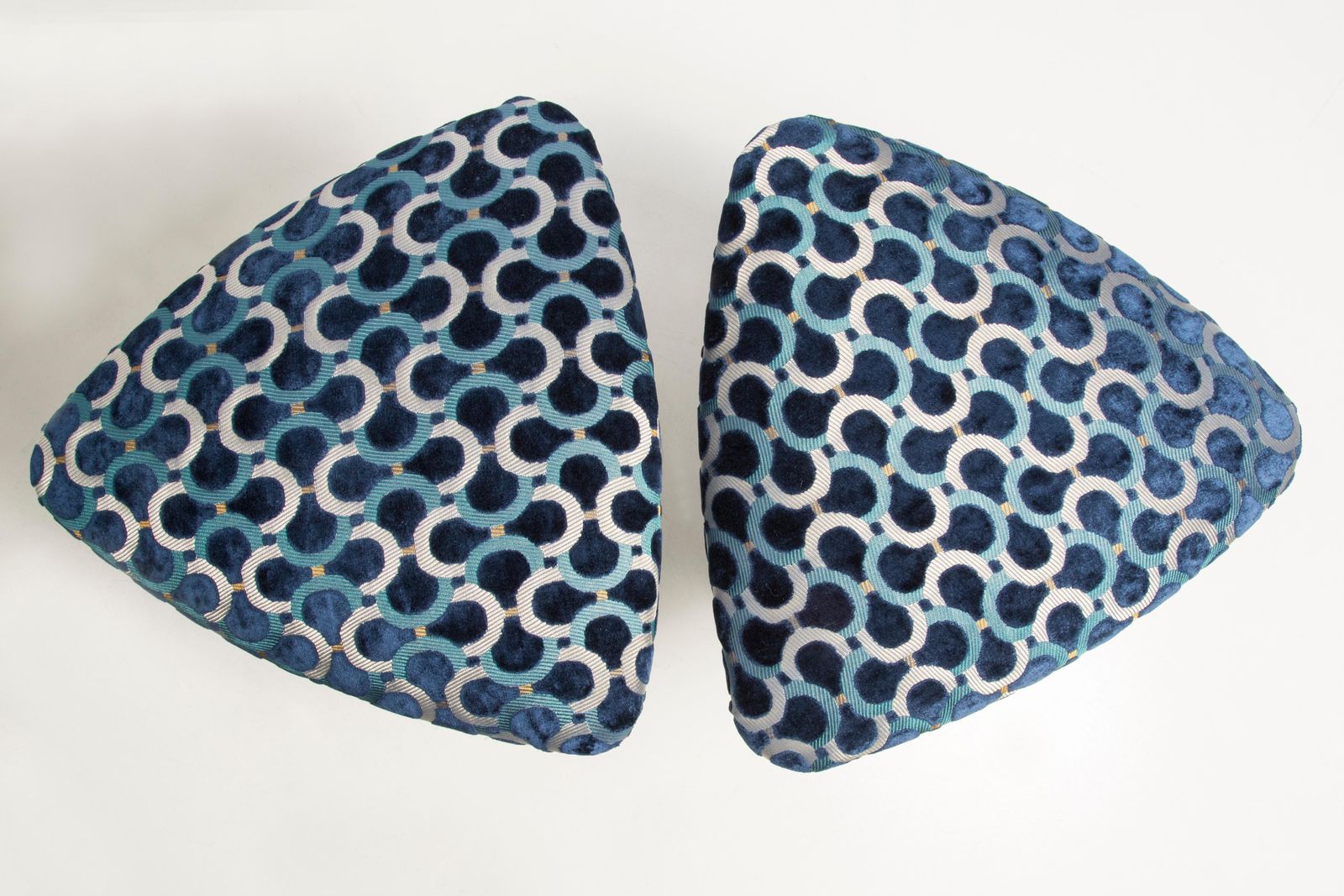 Mid Century Scarabeo Blue Velvet Dedar Triangle Stool, Europe, 1960s photo vinterior