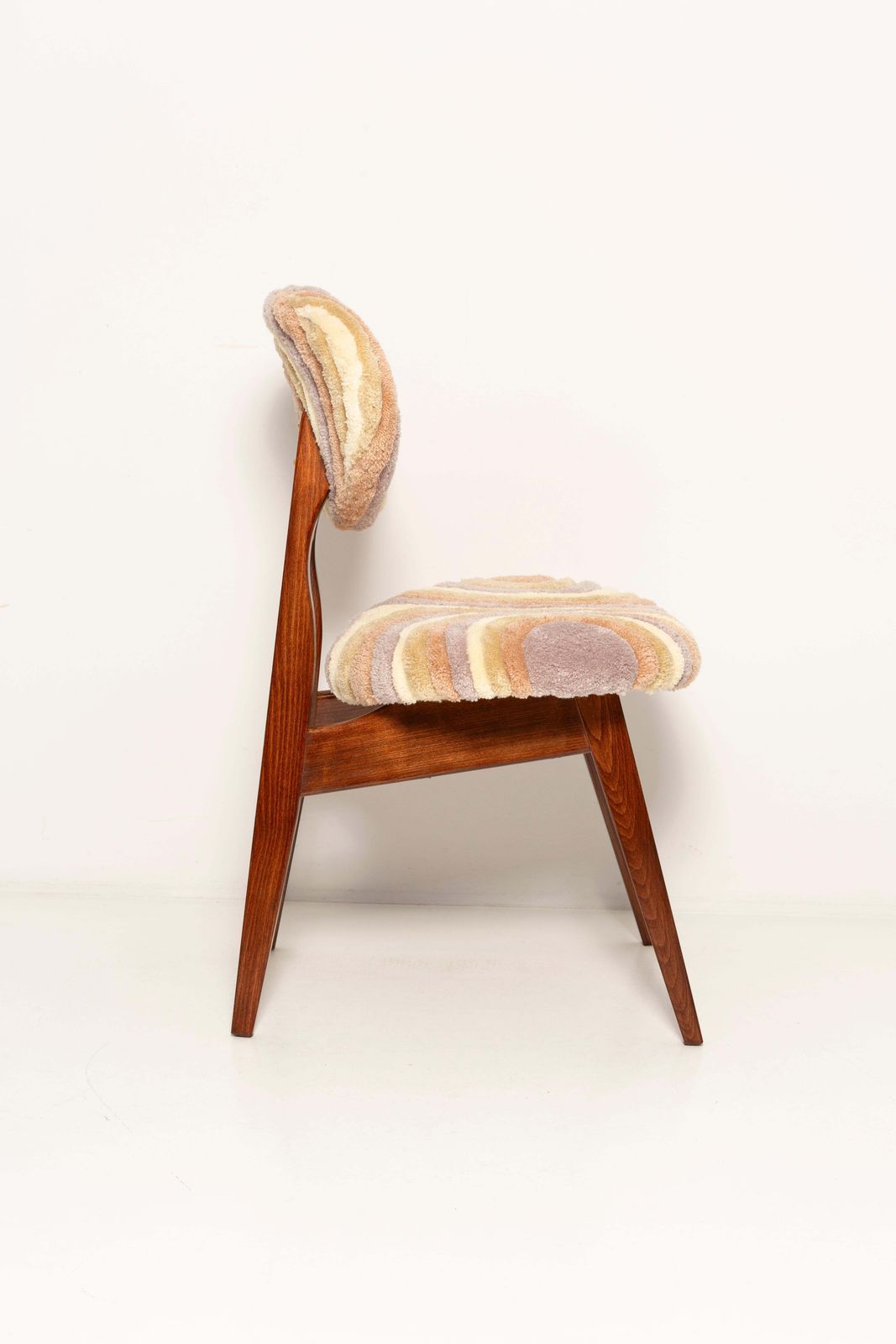 Set Of Eight Mid Century Mushroom Chairs, Hand Tufting Beige Wool, Europe, 1960s photo 13431.0