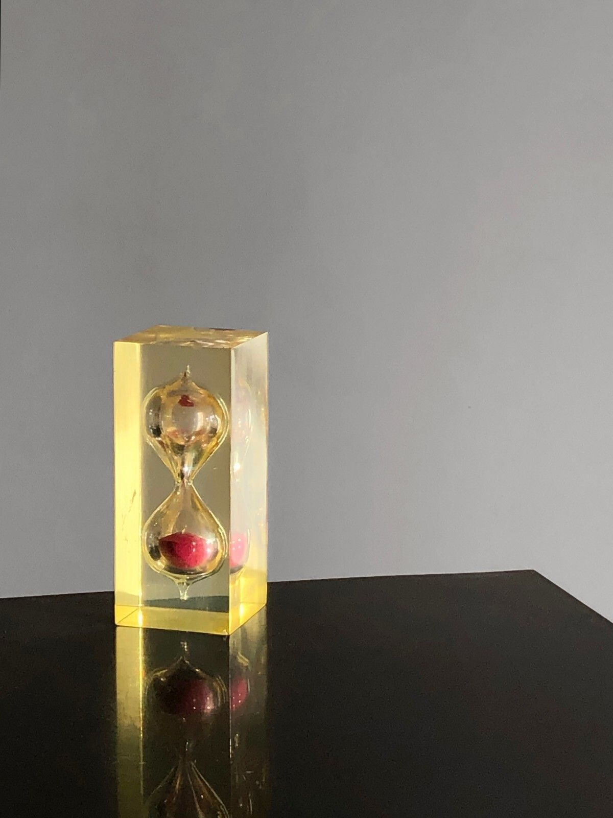 1970 Plexiglas Painting Op Art Lucite Kinetic Pop Hourglass Body