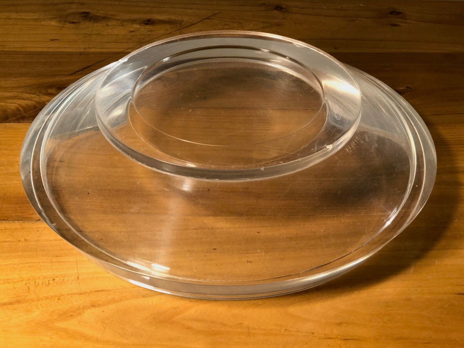 Furniture 1970 Lucite Modernist Shabby Chic Space Age Plexiglass Video Pocket Cut Giraudon photo