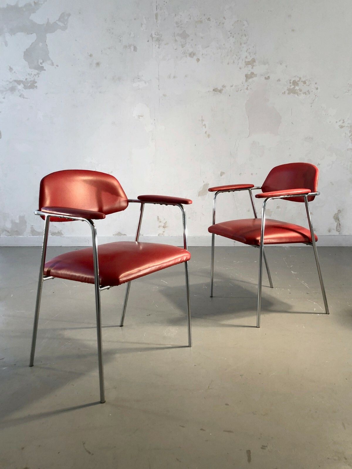 1950 Pierre Paulin Steiner 2 Chairs Modernist Reconstruction Form Free