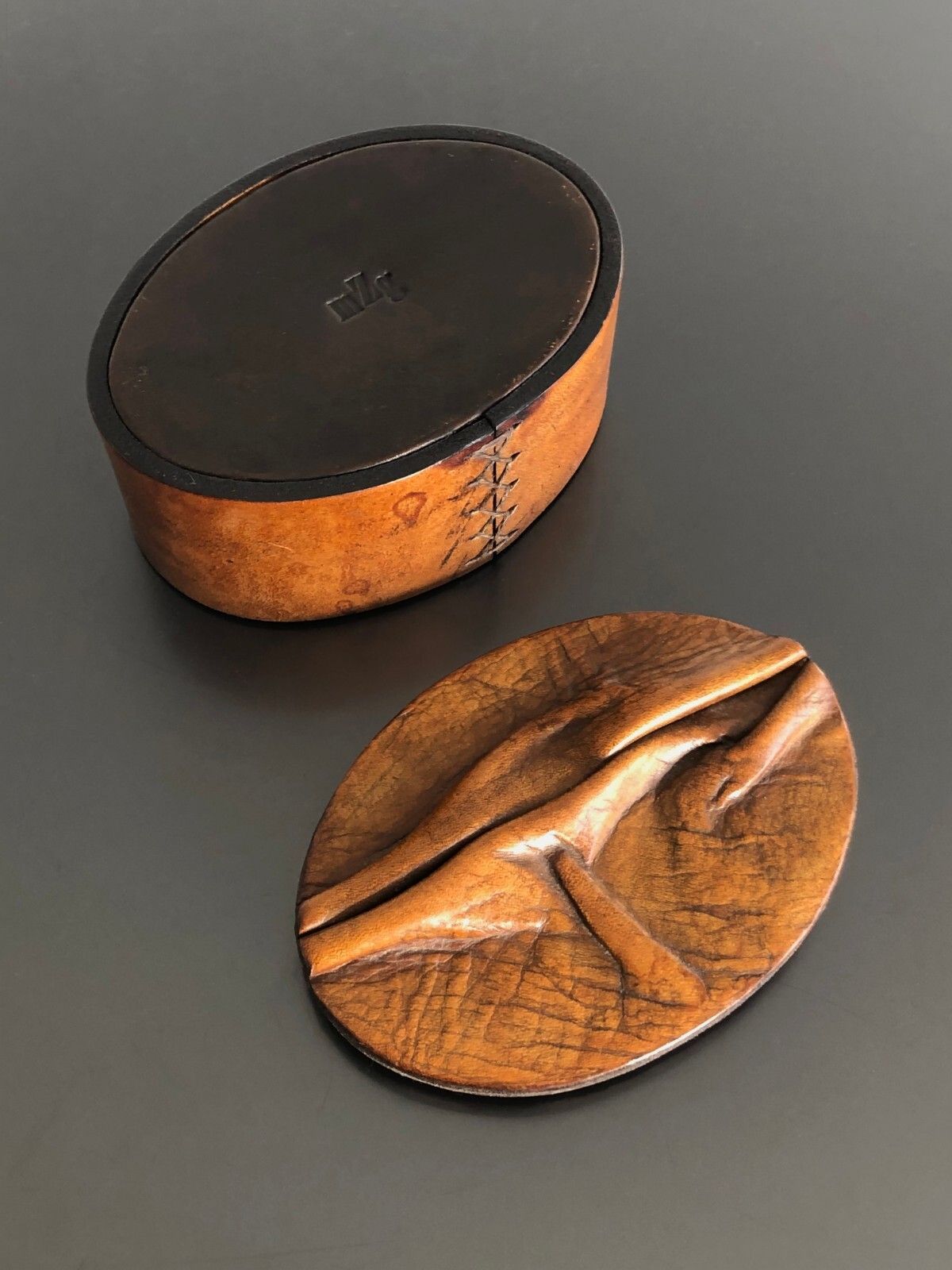 1990 Mzg Sexy Leather Sculpture Box Free Form Brutalist Free Form Shabby Chic photo vintage