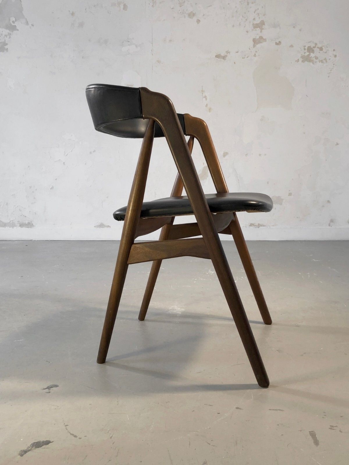 photo for sale 1960 Kai Kristiansen Chair Model 31 Modernist Dansk Scandinavian Jacobsen Eames