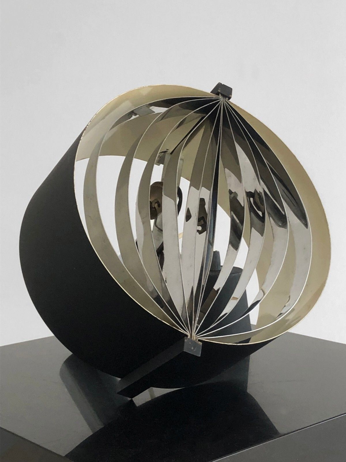 photo furniture 1960 Parsscot Kinetic Modernist Chandelier Suspension Stilnovo Arteluce