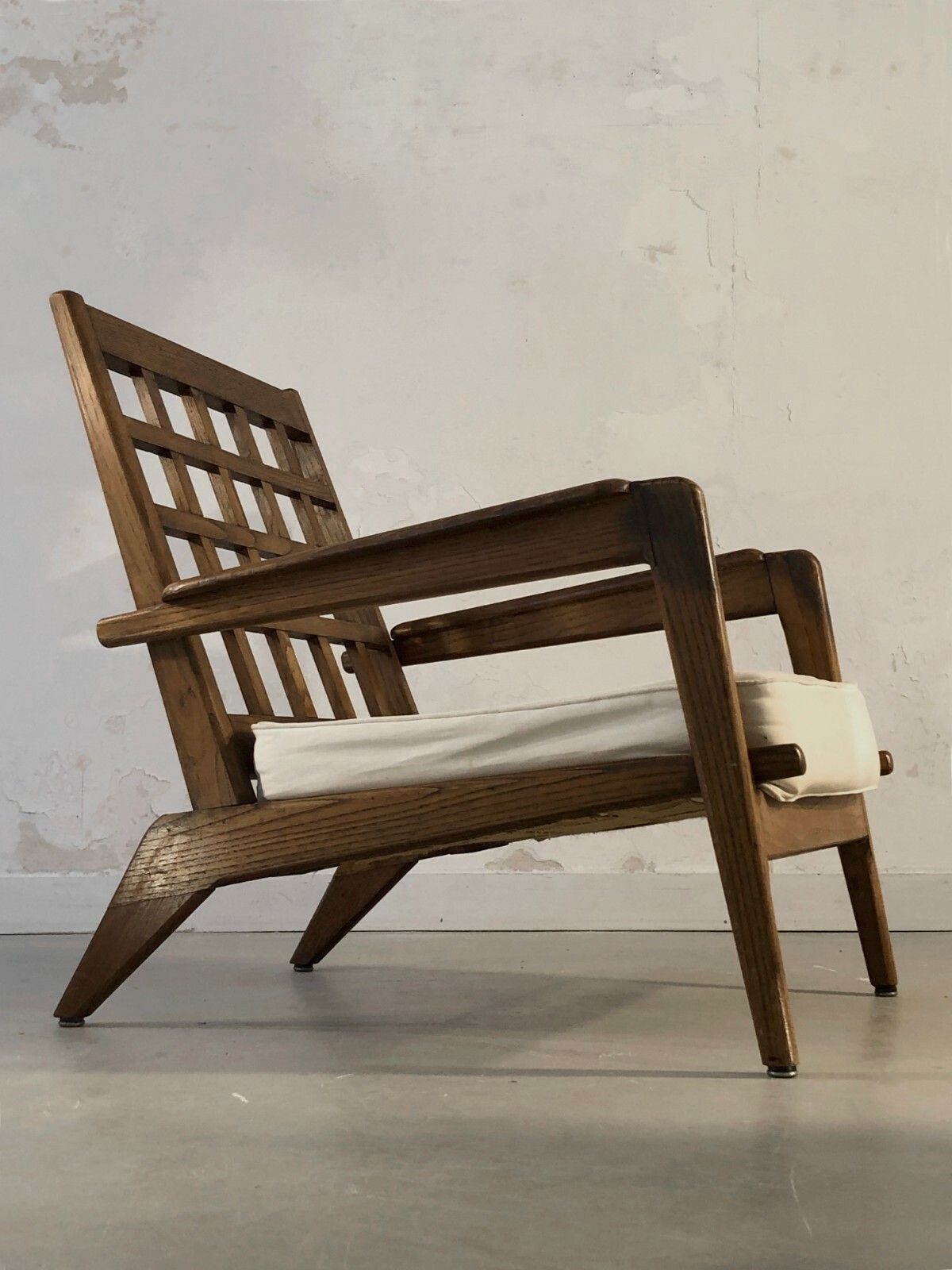 1960 2 Modernist Chairs Reconstruction Bauhaus René Gabriel Guariche Chapo photo furniture