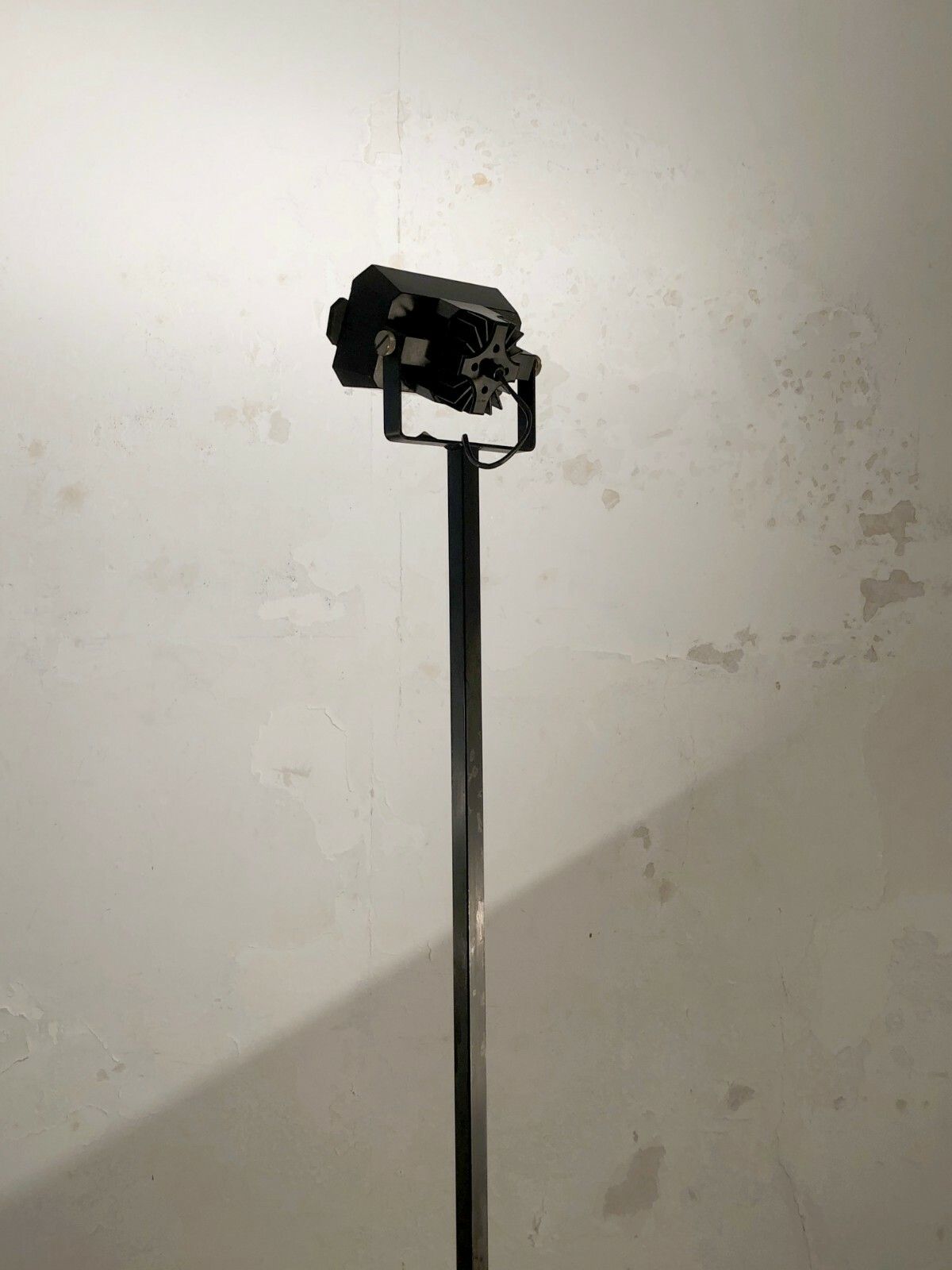 1980 1990 Lumess Postmodernist Lamp Memphis Minimal Radical Stilnovo photo furniture