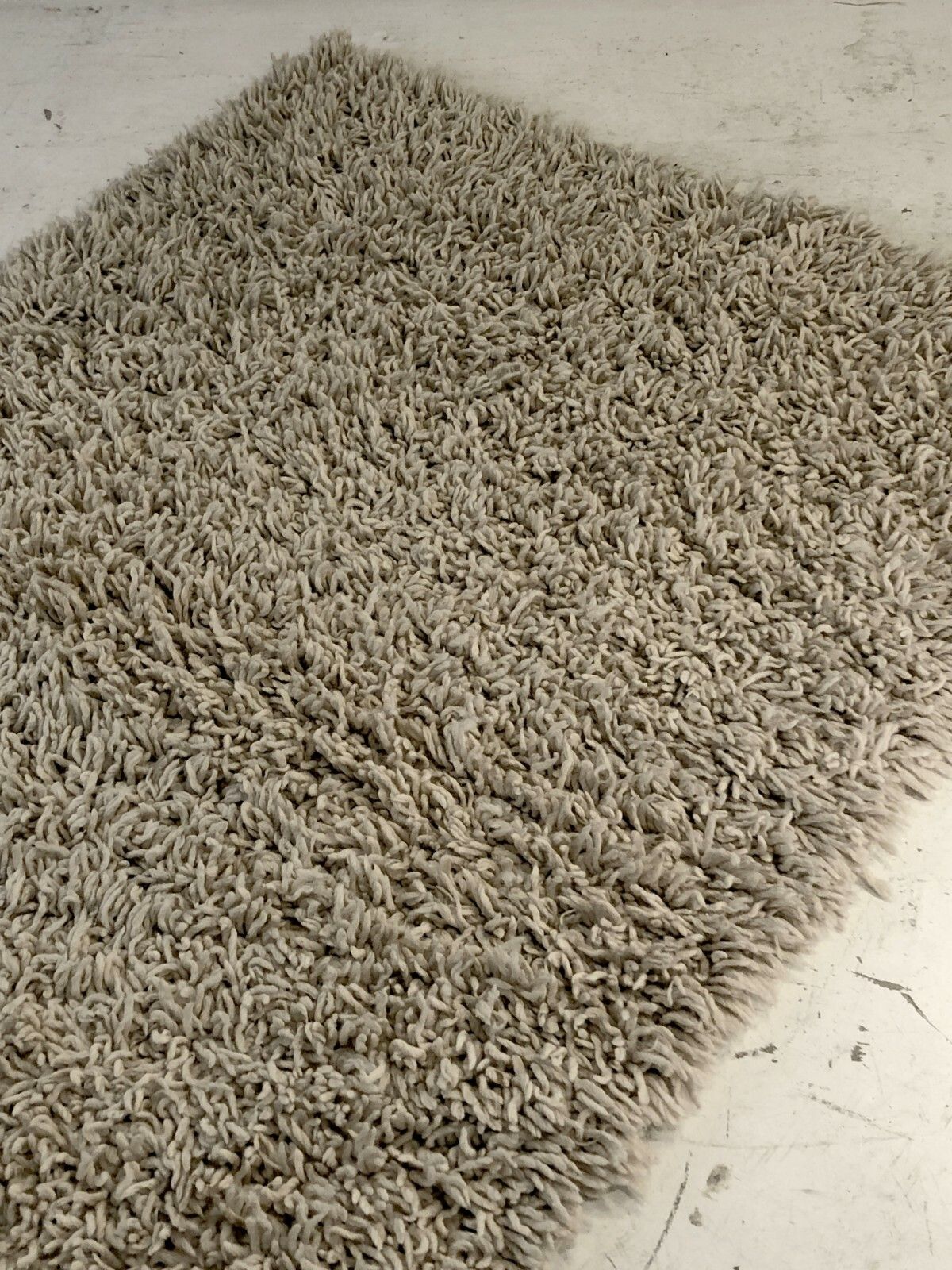 1970 Large Modernist Folk Art Shabby Chic Wool Carpet photo furniture