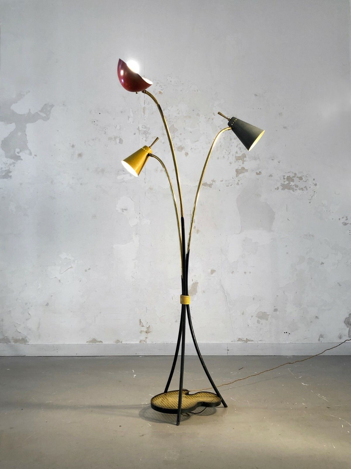 1950 Tripod Lamp Modernist Shabby Chic Lunel Mategot Stilnovo Arredoluce photo vinterior