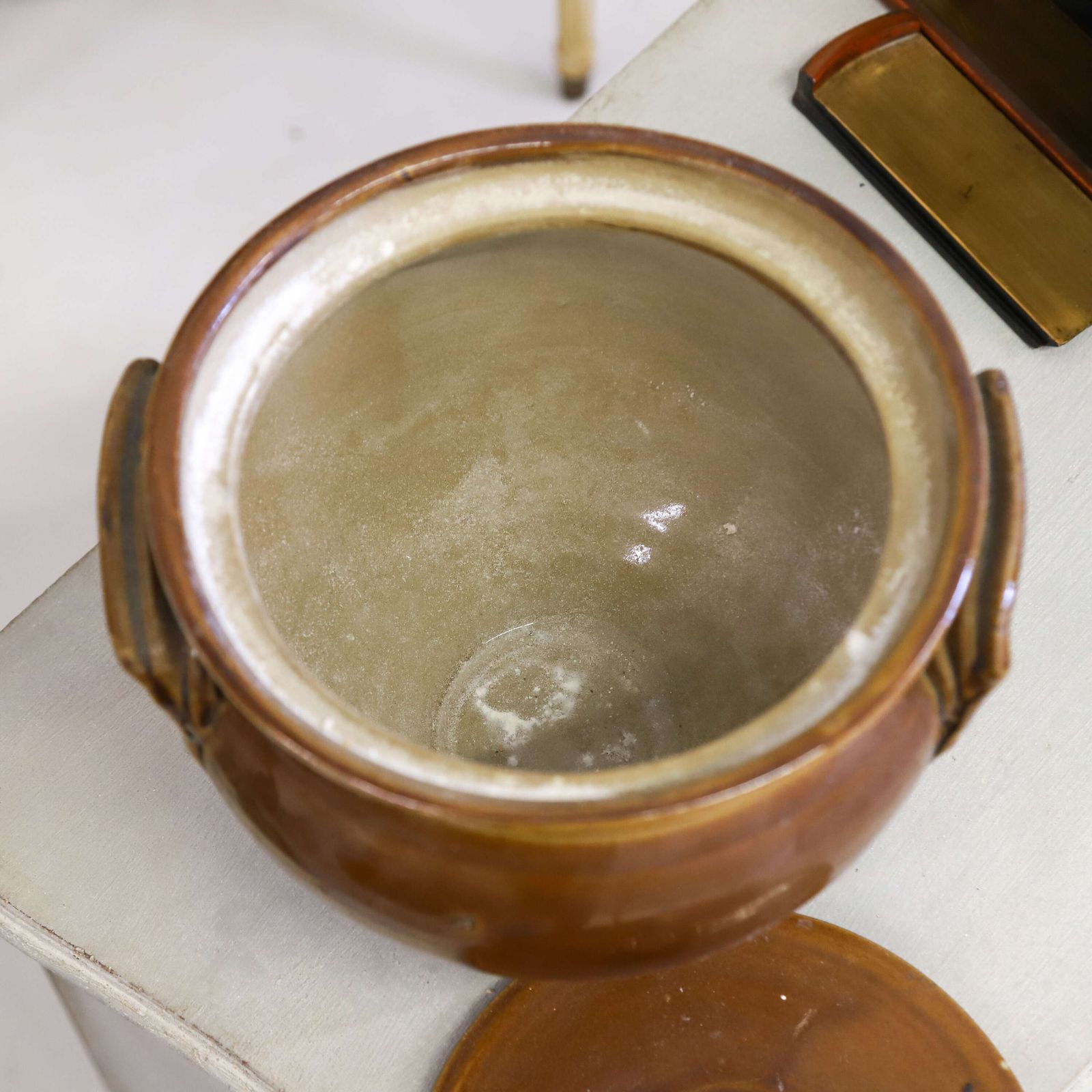 French Early 20th Century Terre De Fer Brown Glazed Serving Bowl Or Flour Bowl With Lid photo 125.0