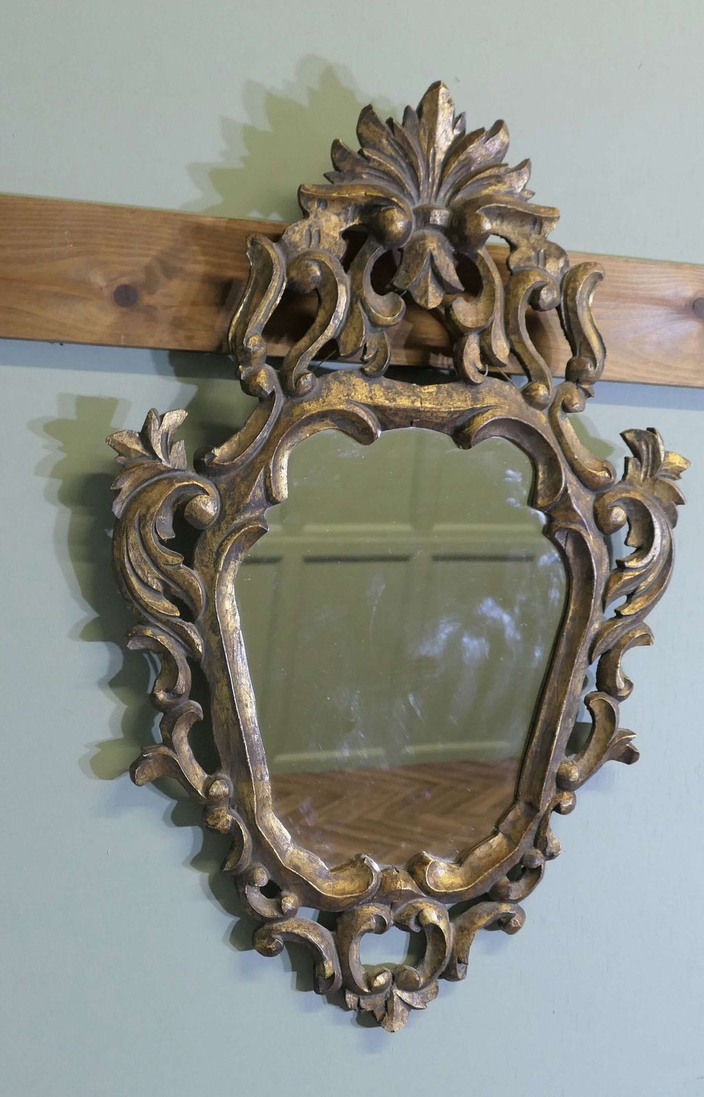 Attractive Baroque Style Small Gilt Wall Mirror The Mirror Has An Unusual Shape, It Has A photo vinterior