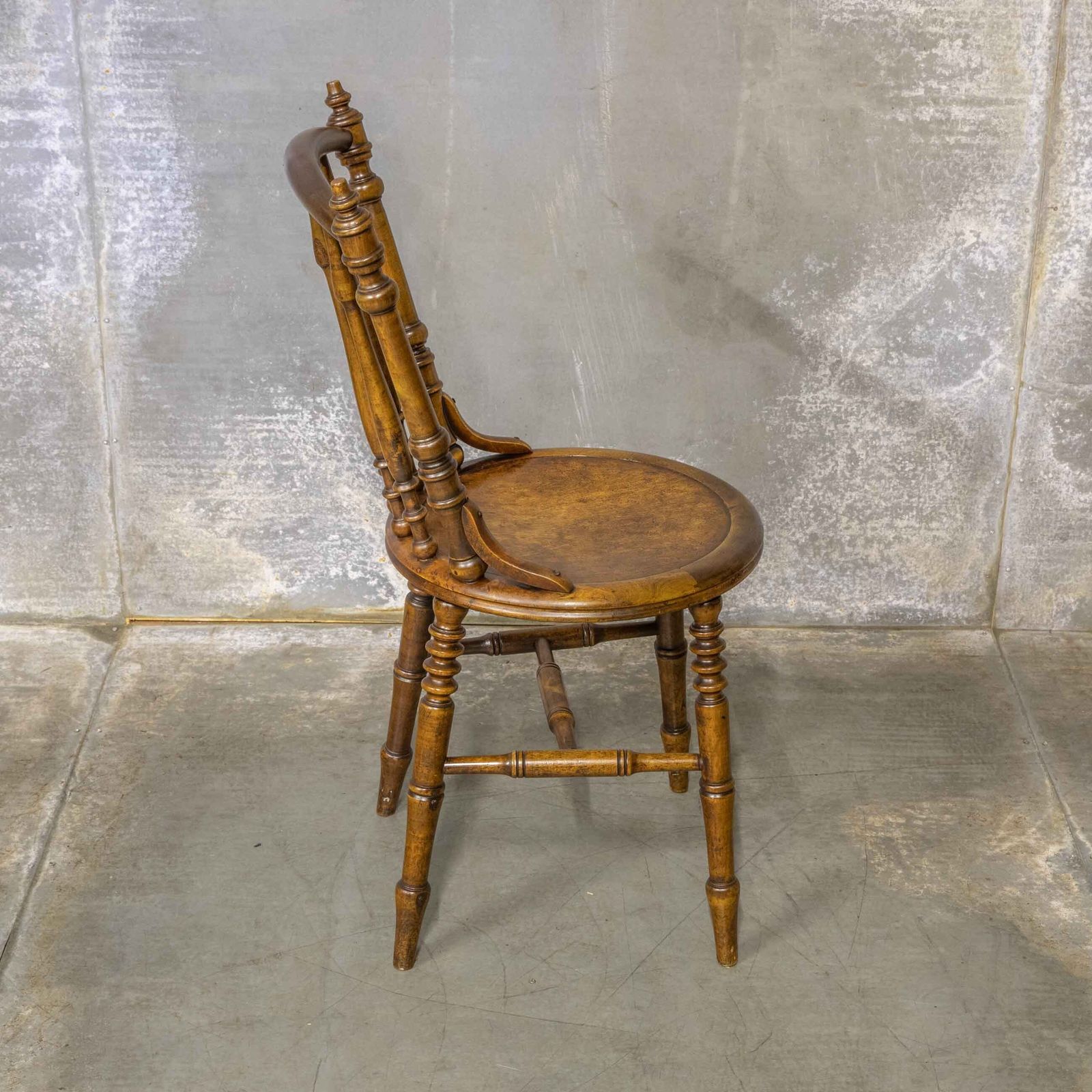 Set Of Four Bentwood Chairs photo 1150.0