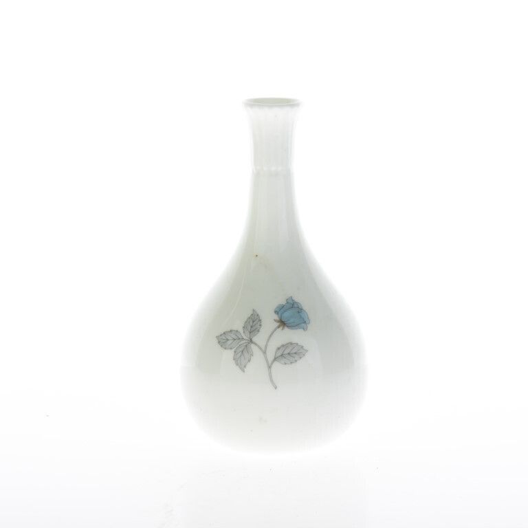 Wedgwood Ceramic Porcelain Ice Rose Pattern Spill Vase photo for sale