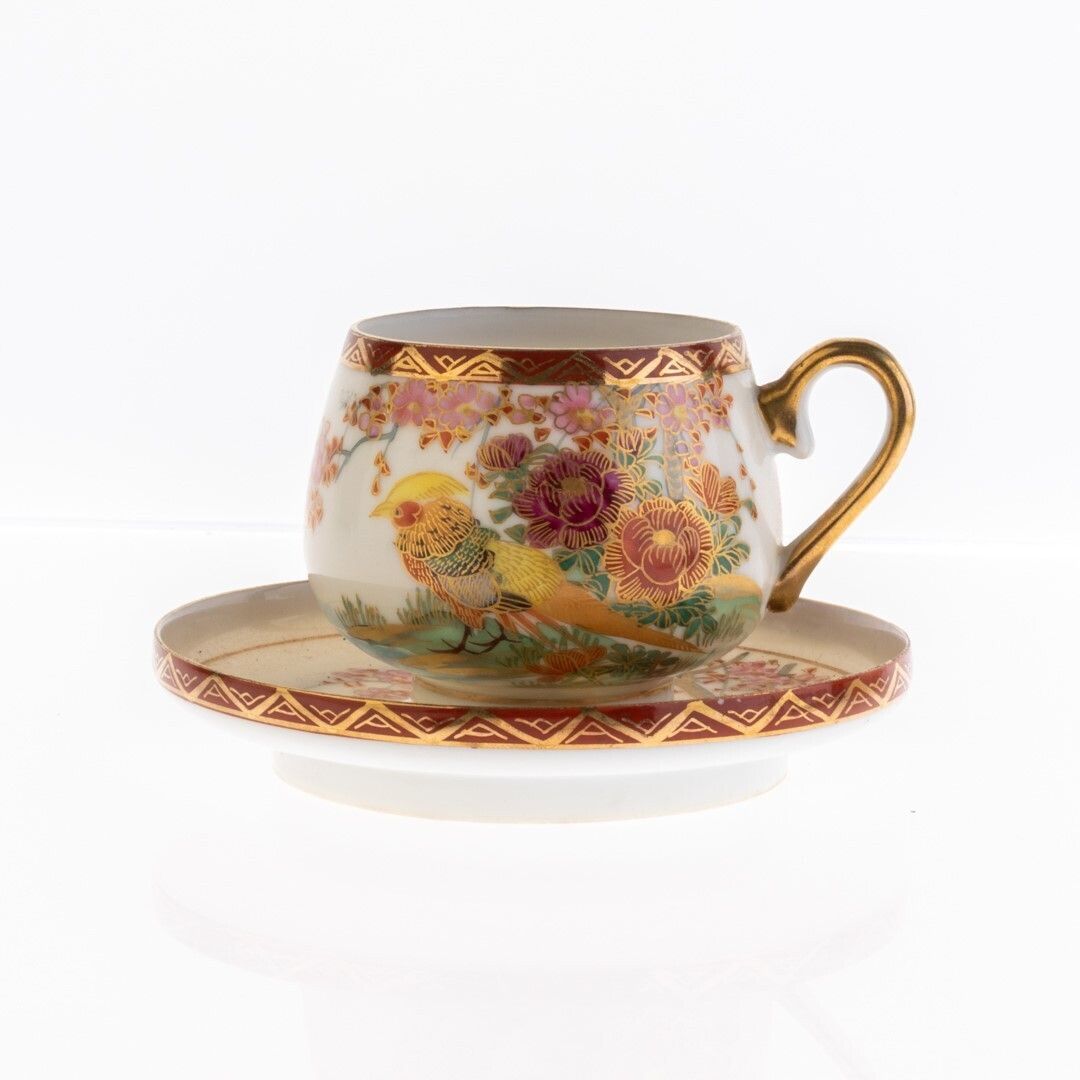 Mid Century Japanese Hand Painted Exotic Birds Kutani Porcelain Teacup And Saucer photo furniture