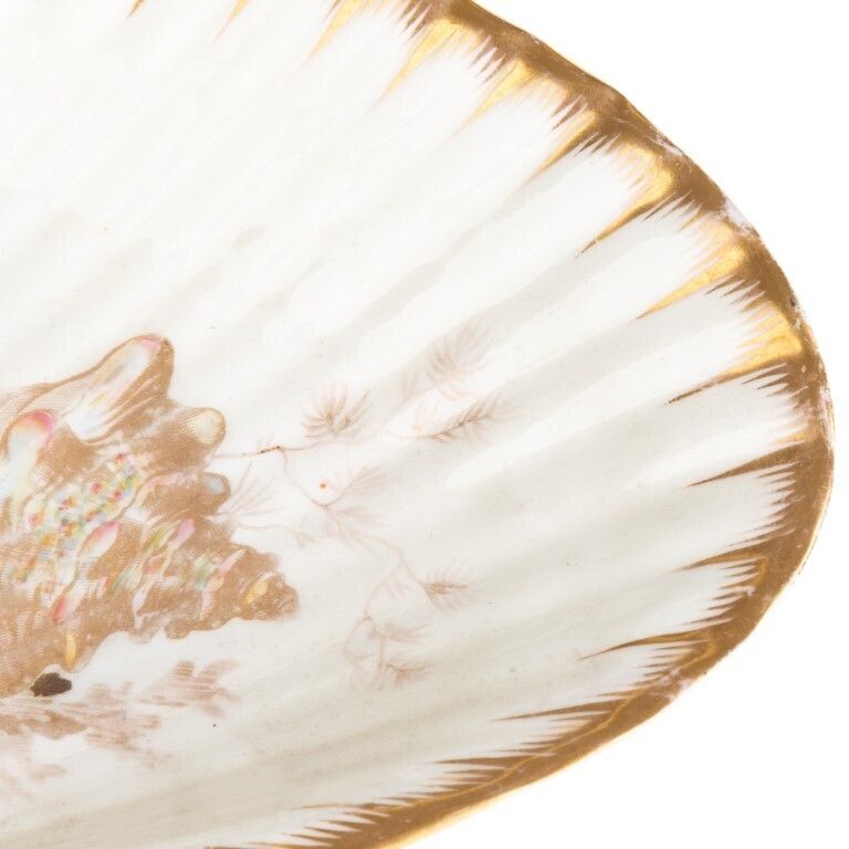 Antique 18th C Wedgwood Gilt Creamware Pottery Dish Hand Painted With Nautilus Shell photo for sale