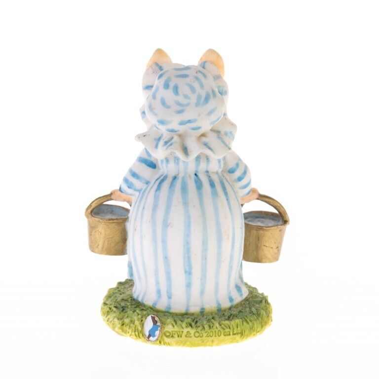 Tales Of Peter Rabbit By Beatrix Potter Limited Edition Hand Painted Aunt Pettitoes Figurine photo furniture