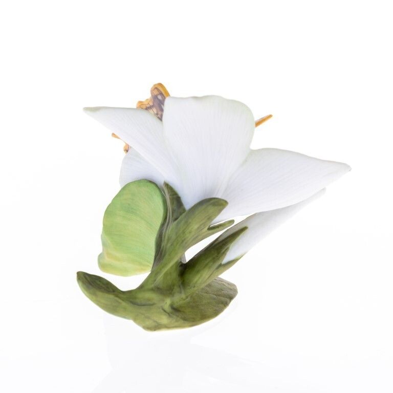 Franklin Mint Hand Painted Fine Porcelain Butterfly Sculpture photo furniture