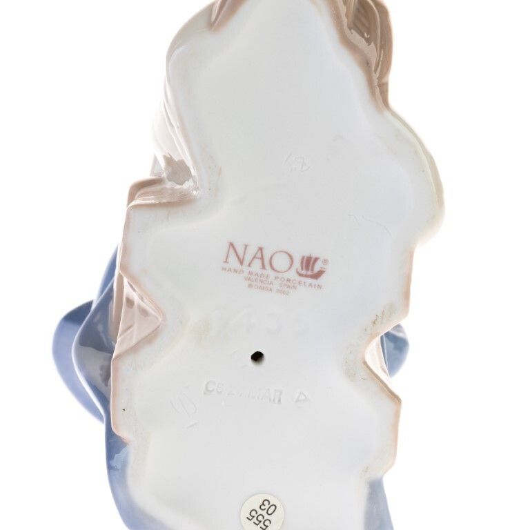 Nao By Lladro Fine Porcelain Sculpture Of A Clown photo furniture
