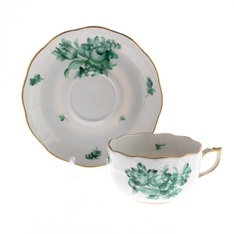 Herend Hungary “Chinese Bouquet” Pattern Fine Gilt Porcelain Ceramic Teacup And Saucer