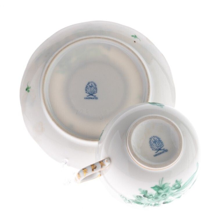 Herend Hungary “Chinese Bouquet” Pattern Fine Gilt Porcelain Ceramic Teacup And Saucer photo furniture