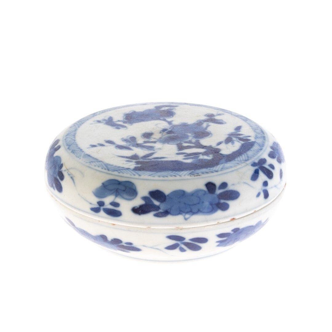 Antique Kangxi Shipwreck Blue And White Chinese Porcelain Ceramic Lidded Blossoms Box photo furniture