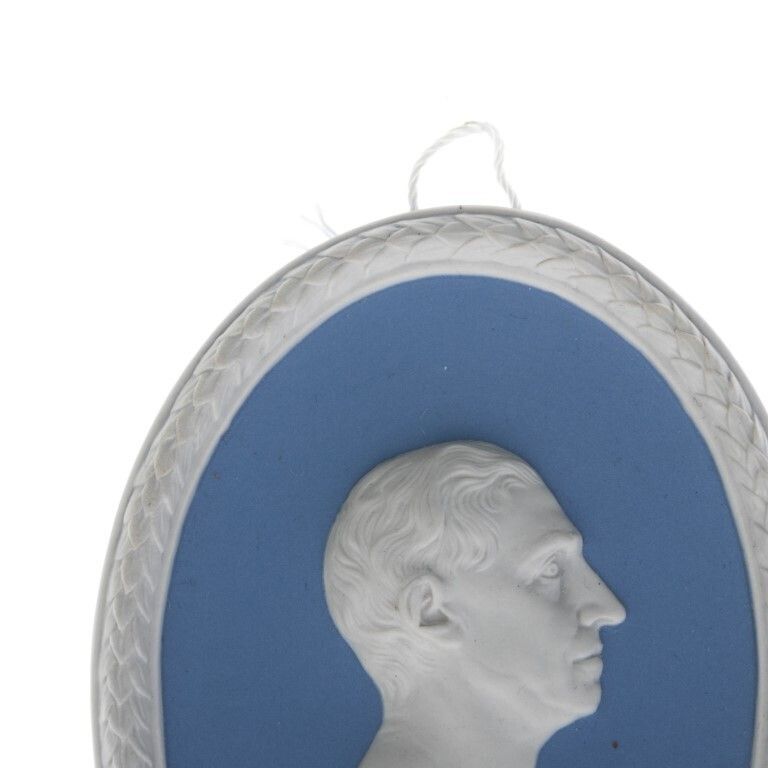 Wedgwood Blue Jasperware Ceramic Porcelain Torbern Bergman Portrait Medallion Laurel Leaf Plaque photo for sale