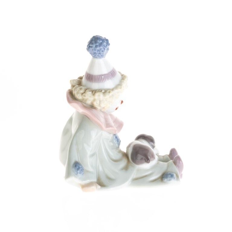 Lladro Fine Porcelain Sculpture 5277 Figure Pierrot With Puppy Designed By Jose Puche photo furniture