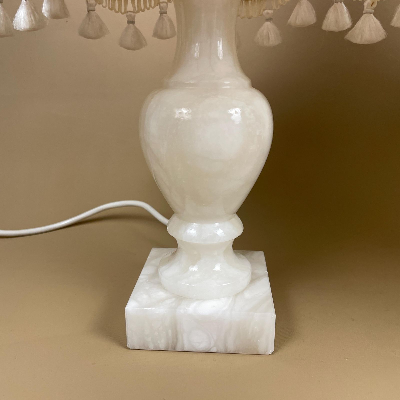 Pair Of White Onyx Marble Lamps Bedside Table Side Lights Beige Cream Tasselled Flower Bell Shades photo Lighting