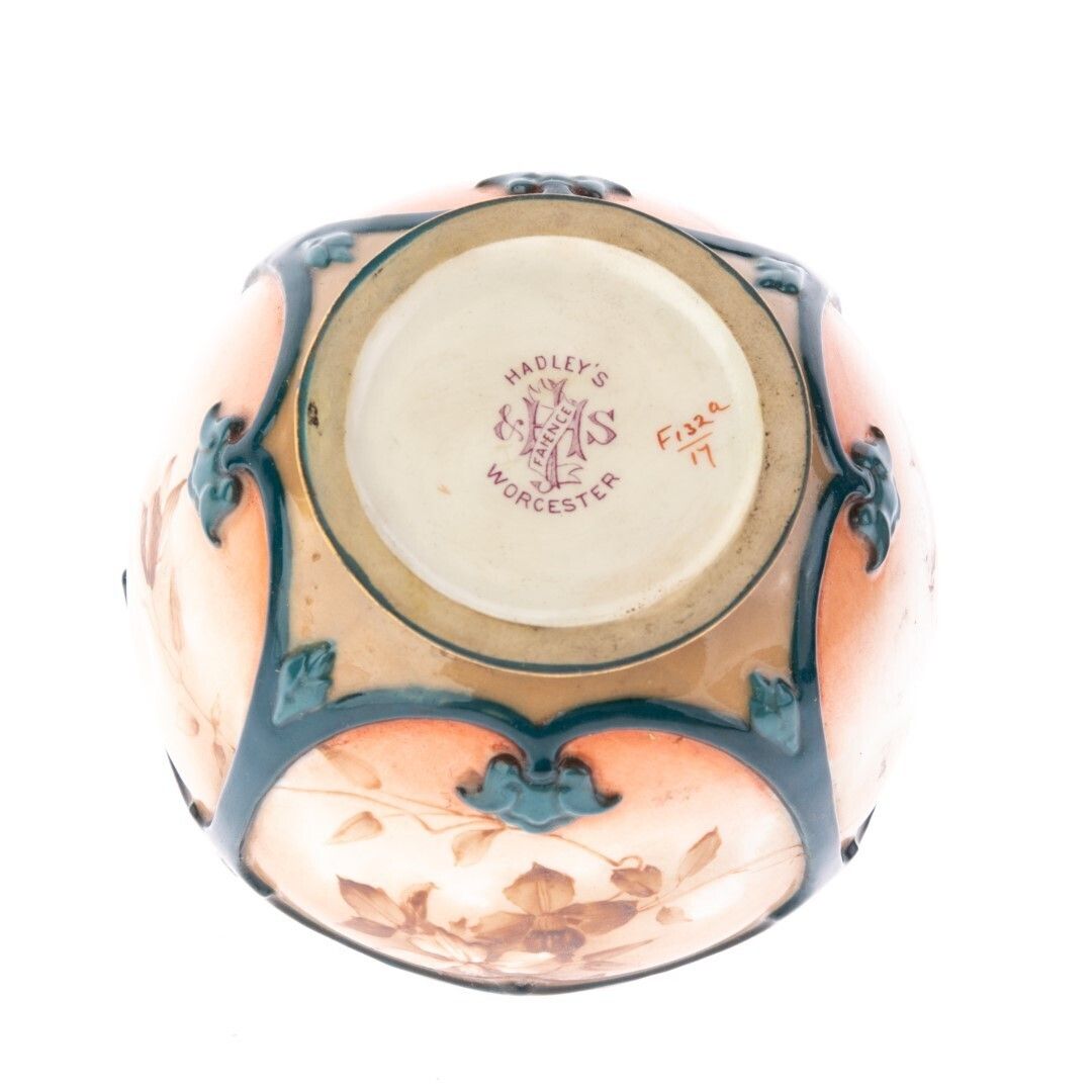 Antique Hadley’s Worcester Hand Painted Porcelain Ceramic Art Nouveau Planter Jardiniere Vase photo furniture