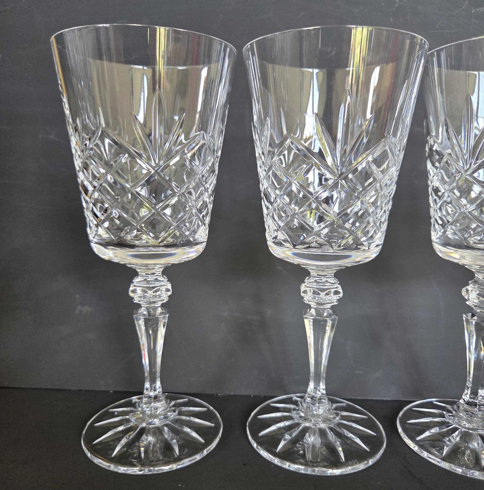 A Vintage Set Of 4 Galway Crystal 7 1/8 Inches Red Wine Glasses In Old Clare Pattern, Signed photo buy