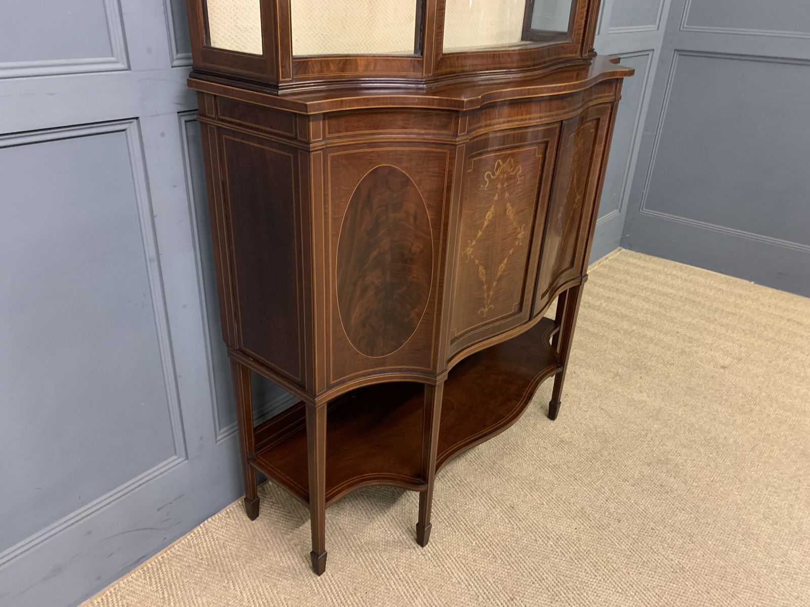 2250.0 Maple & Co. Inlaid Mahogany Display Cabinet photo