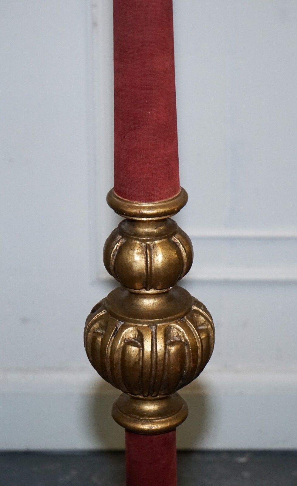 Circa 1940 Italian Red Fabric And Gilt Floor Standing Lamp With Original Shade photo vinterior