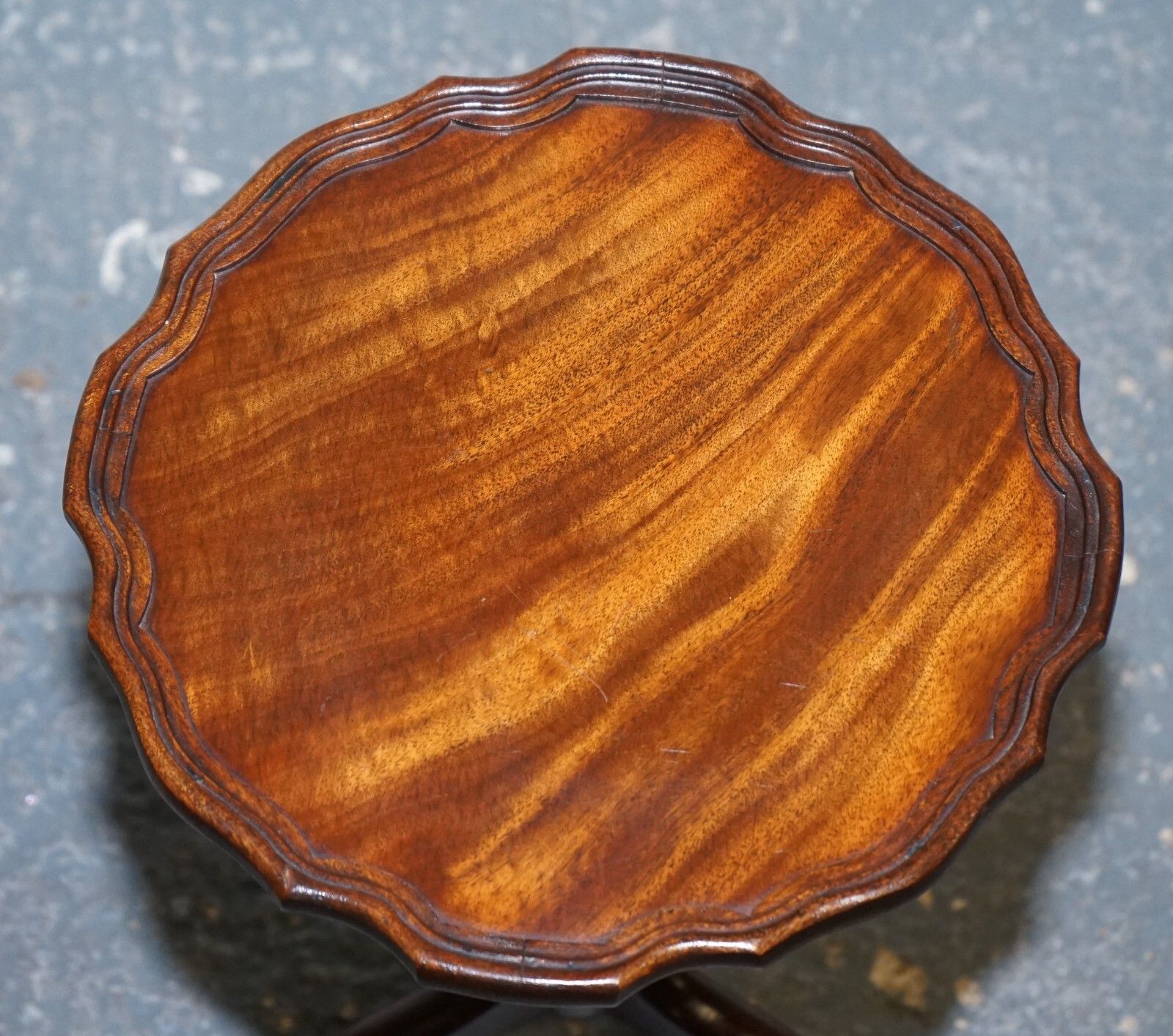Lovely  Flamed Mahogany Piecrust Top Side End Wine Tripod Table photo vintage