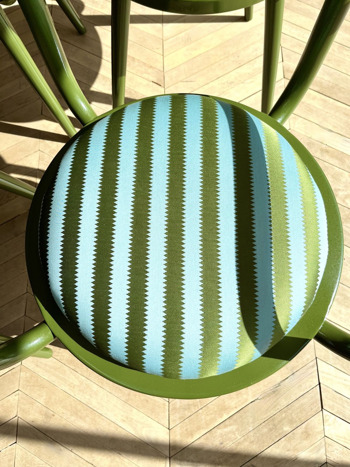 Upholstered Set Of Six 1980s Italian Bistro Bentwood & Cane Green Lacquered Chairs photo vintage