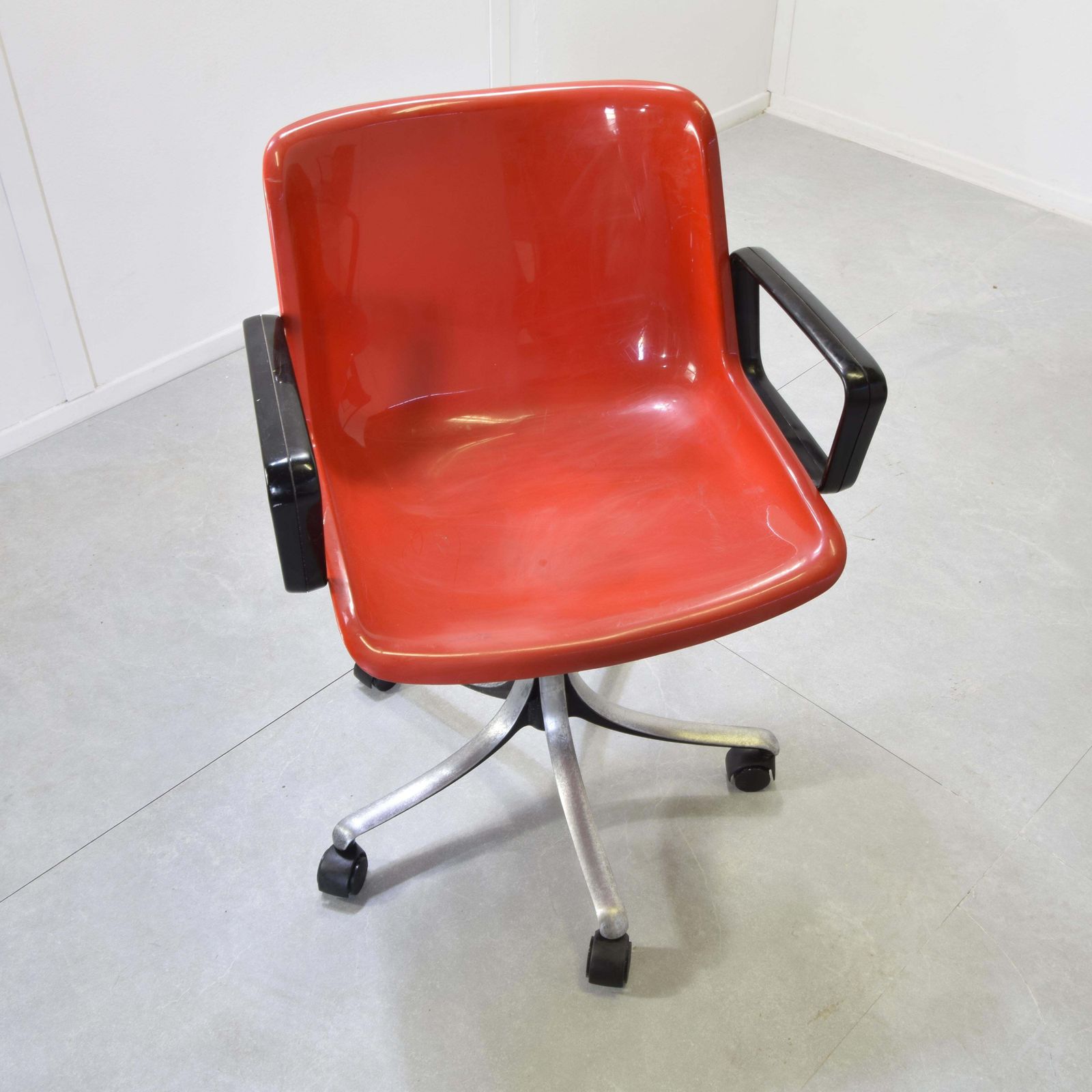 Osvaldo Borsani Tree Chairs Mod. Modus For Tecno 1970s. photo vinterior