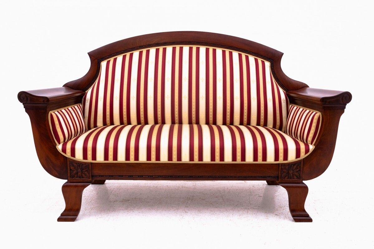 Antique Sofa From The Late 19th Century, Northern Europe. After Renovation. photo furniture