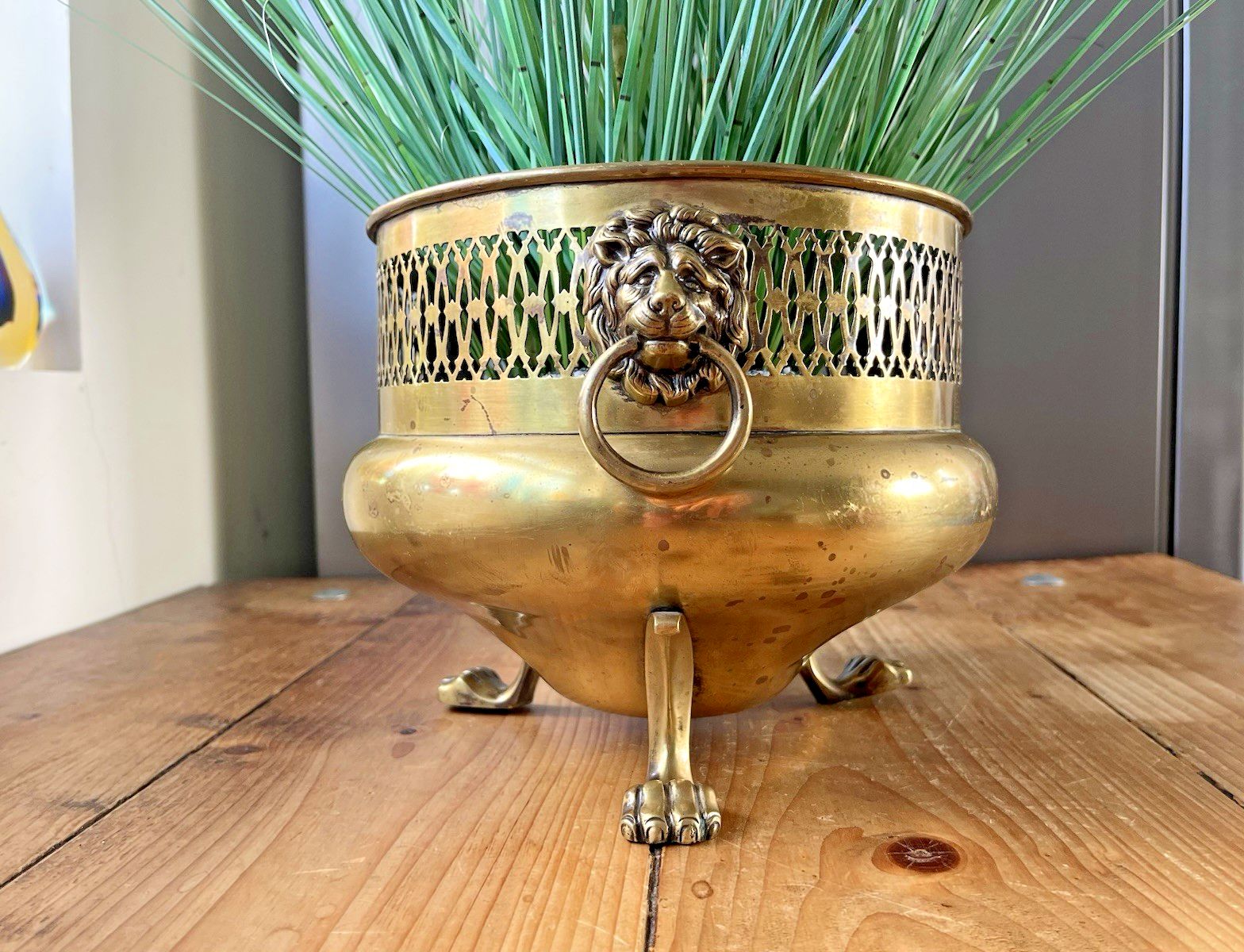165.0 Antique Art Nouveau Brass William Soutter & Sons Plant Pot Lion Handles & Feet photo