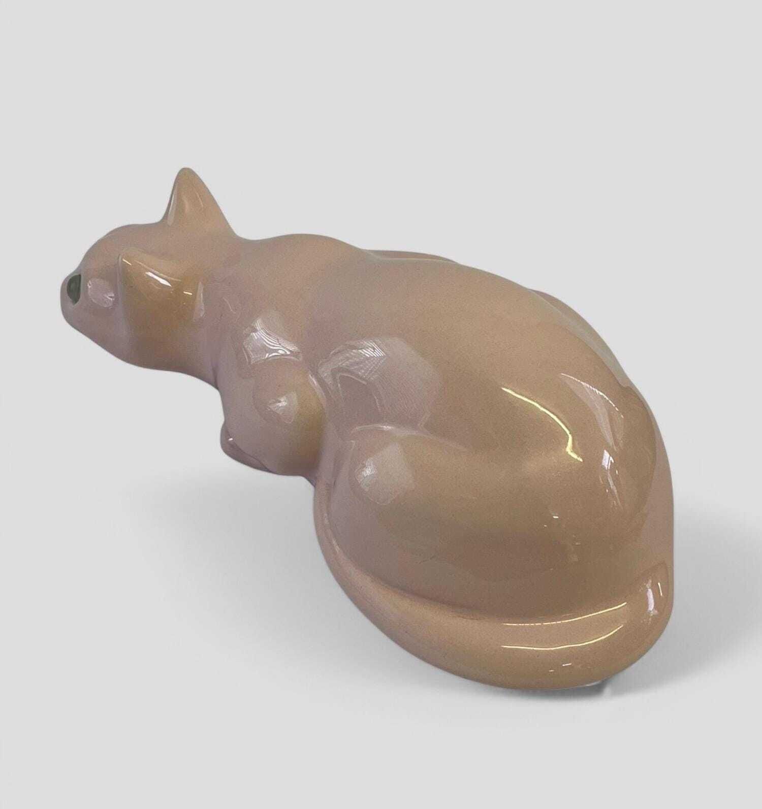 Vintage 1960's Glazed Pink Ceramic Kitsch Cat Figurine Sculpture photo vinterior