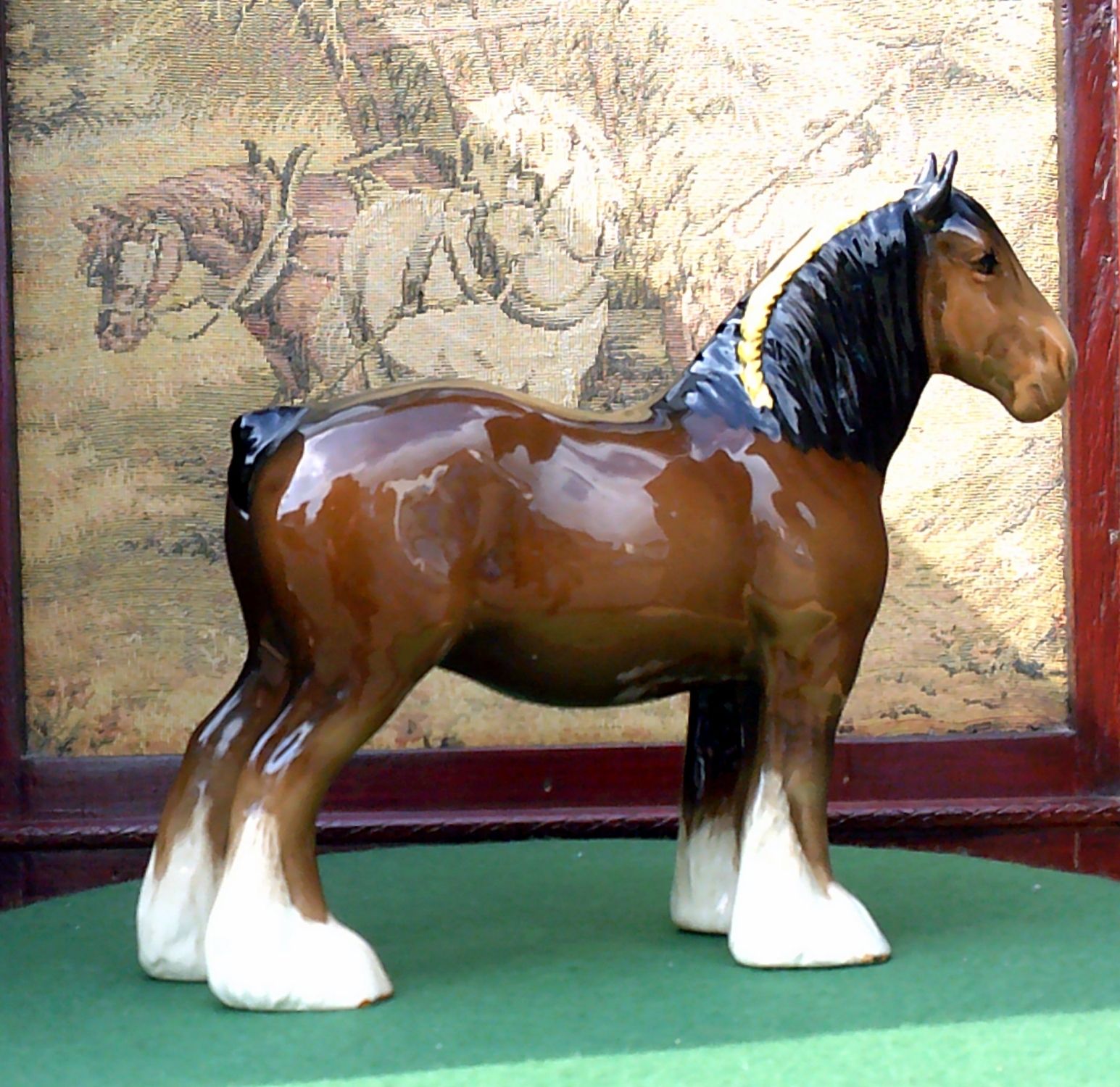 Beswick Working Shire Horse. Beautiful Creative Quality Modelling. Ref 5239
