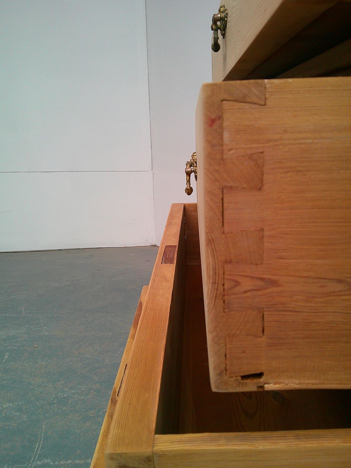A Lovely Victorian Pine 4 Drawer Claw Foot Chest Of Drawers To Wax/Paint photo buy