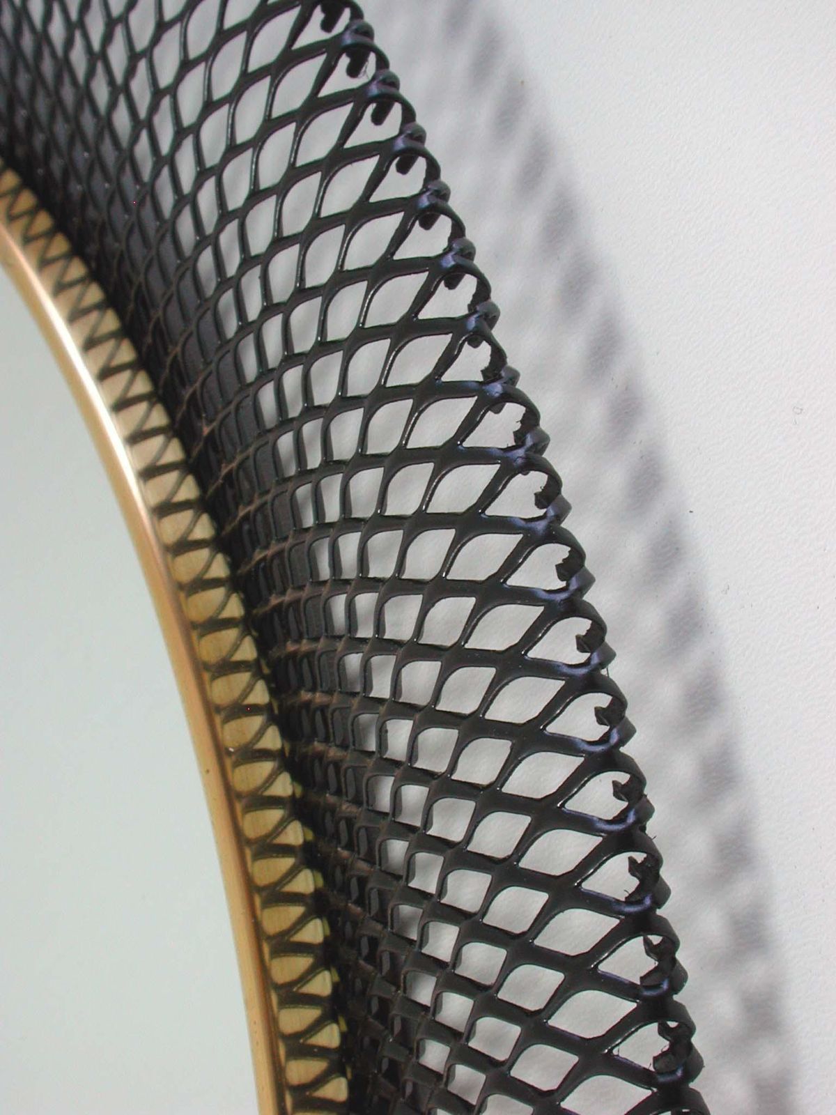 Midcentury German Wall Mirror Black Metal Brass Vereinigte Werkstätten, Munich photo vinterior