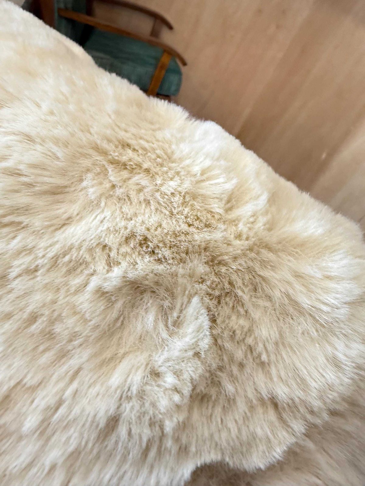 photo furniture Parker Knoll Pk 704 1940’s Oak Armchair In Polar Fleece Nordic Fur Deep Pile Fabric. Stunning Item.. Fully Refurbished & Restored